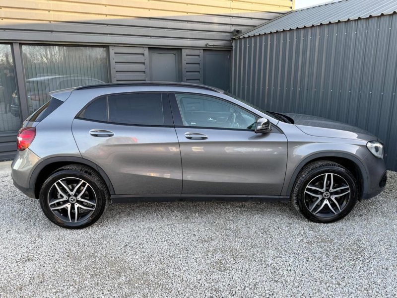 MERCEDES-BENZ GLA CLASS