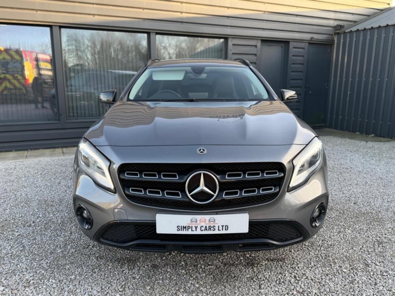 MERCEDES-BENZ GLA CLASS