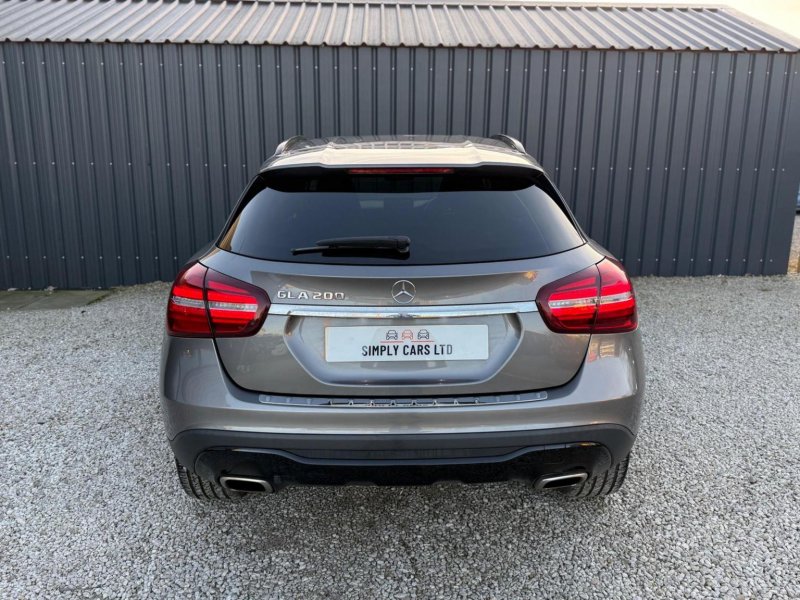 MERCEDES-BENZ GLA CLASS