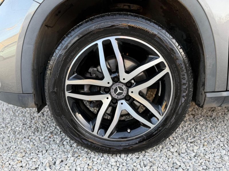 MERCEDES-BENZ GLA CLASS
