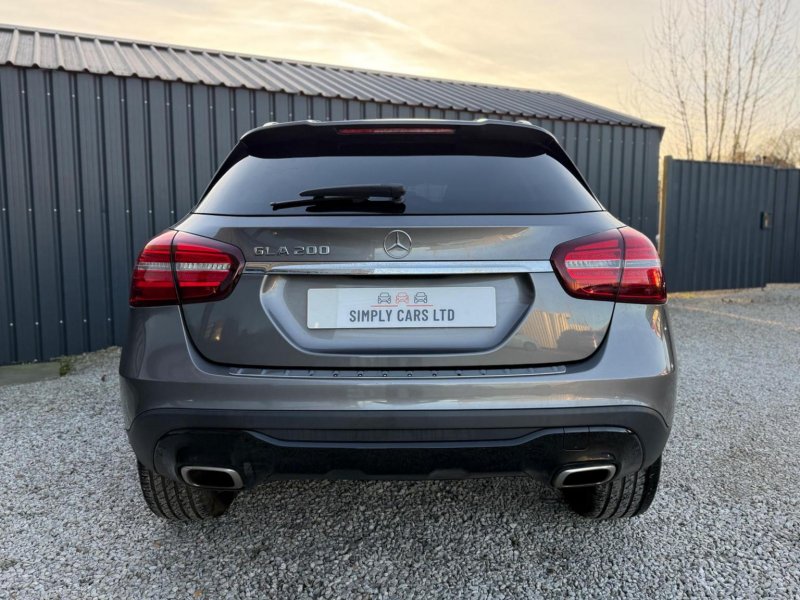 MERCEDES-BENZ GLA CLASS