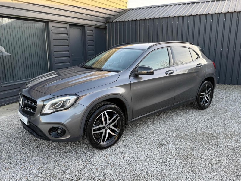 MERCEDES-BENZ GLA CLASS