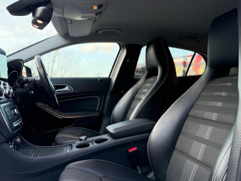 MERCEDES-BENZ GLA CLASS