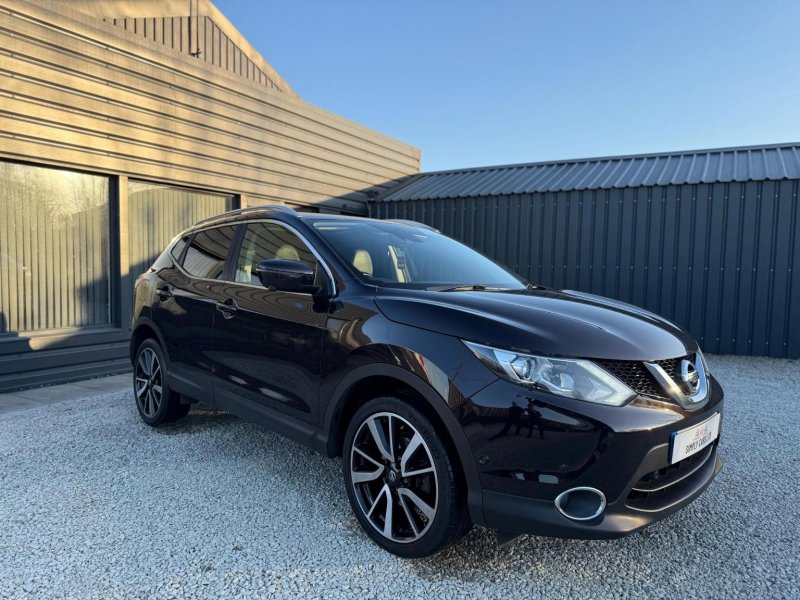 NISSAN QASHQAI 1.2 DIG-T Tekna 2WD Euro 6 (s/s) 5dr