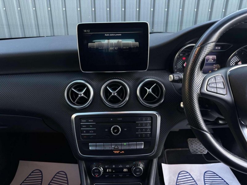 MERCEDES-BENZ A CLASS