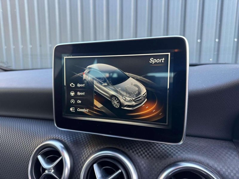 MERCEDES-BENZ A CLASS