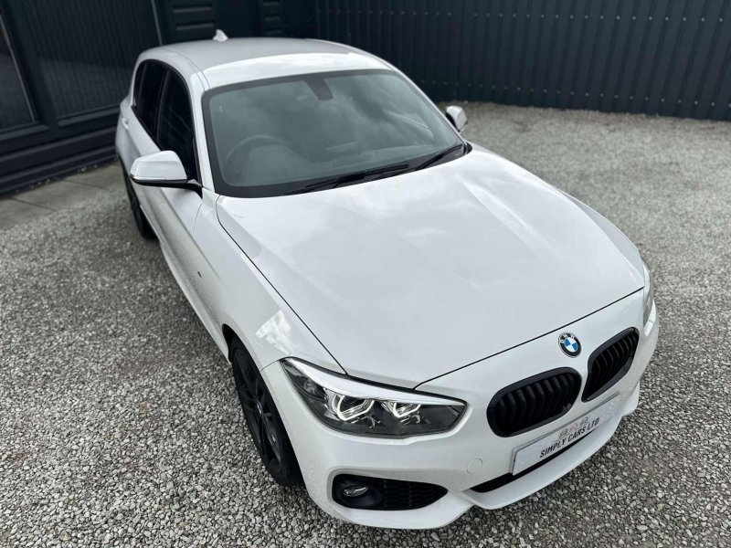 BMW 1 SERIES