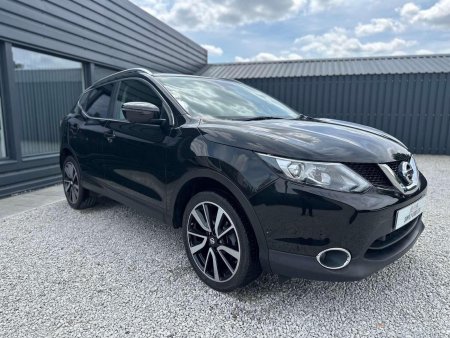 NISSAN QASHQAI 1.2 DIG-T Tekna 2WD Euro 6 (s/s) 5dr