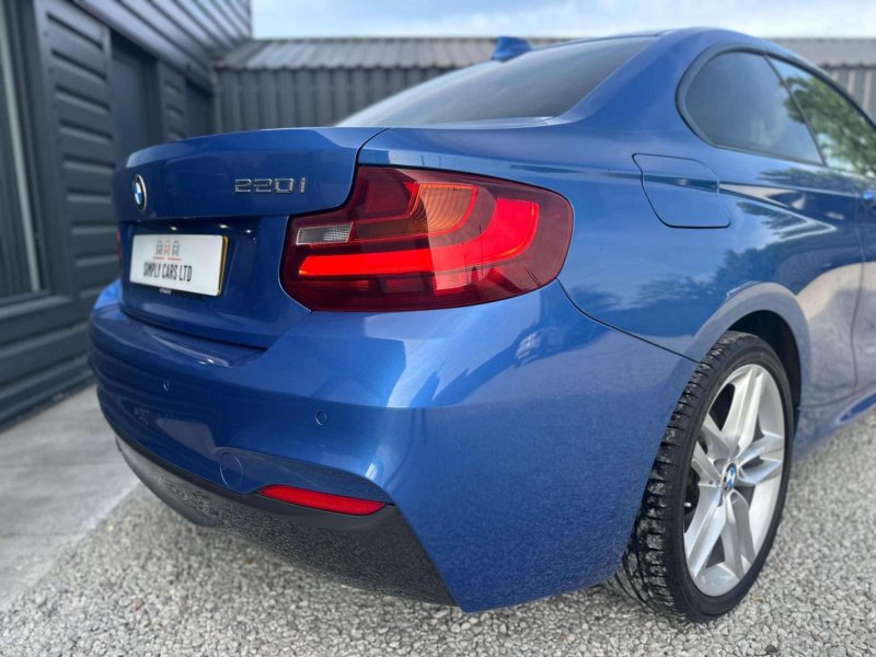 BMW 2 SERIES