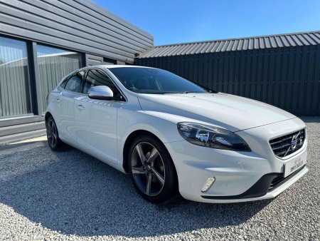 VOLVO V40 1.6 D2 R-Design Euro 5 (s/s) 5dr