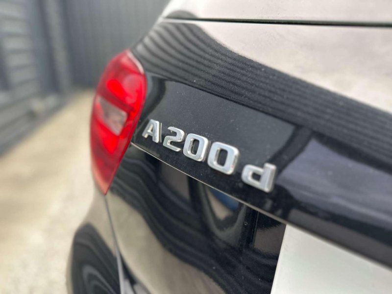 MERCEDES-BENZ A CLASS