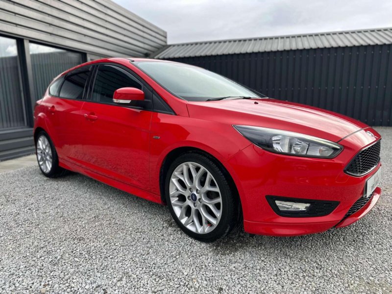 FORD FOCUS 1.0T EcoBoost ST-Line Euro 6 (s/s) 5dr